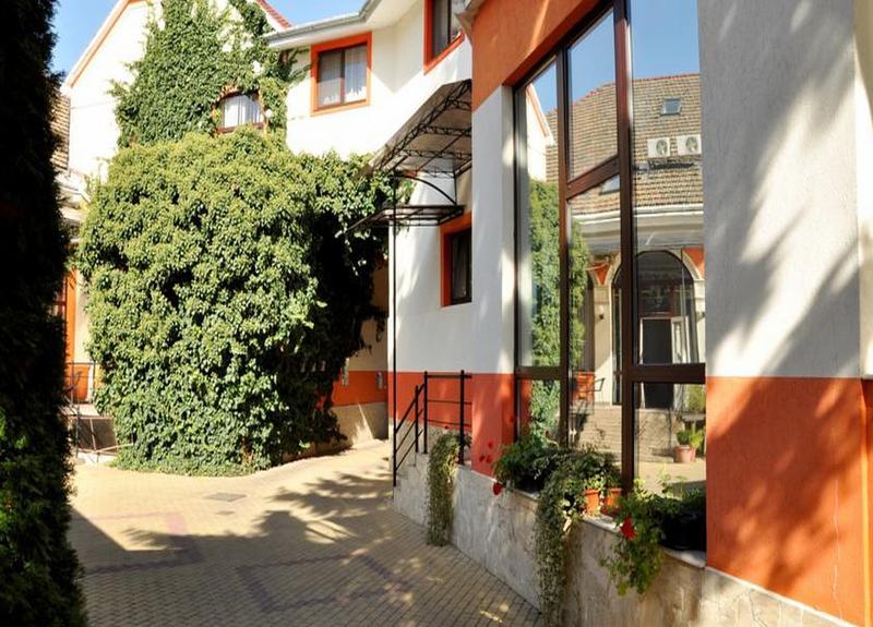 Hotel Cardinal Satu Mare Exterior foto